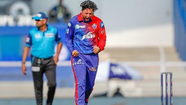 IPL 2022: কুলদীপের সঙ্গে করা কেকেআর-এর দুর্ব্যবহার নিয়ে সোচ্চার ভারতীয় দলের প্রাক্তন তারকা
