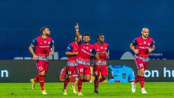 আইএসএলের শেষ চারে জায়গা পাকা জামশেদপুর এফসি-র, হায়দরাবাদকে হারিয়ে দখল পয়েন্টের সিংহাসনও