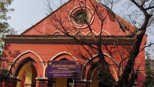 বিশ্বযুদ্ধে অগোছালো শহরের চার্চ এভাবেই সাহায্য করেছিল সৈনিকদের