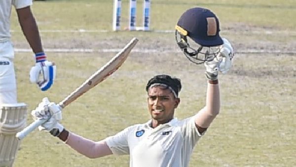 ধোনি-রাজ্যের উইকেটকিপার ১৭ বছরের কুমার কুশাগ্র-র ব্যাটিং বিক্রম, রেকর্ডের ছড়াছড়ি ইডেনে