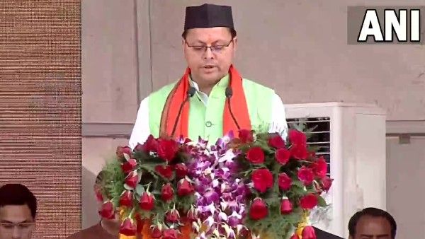 উত্তরাখণ্ডে দ্বিতীয়বার মুখ্যমন্ত্রী পদে শপথ নিলেন পুস্কর সিং ধামি, শপথ নিলেন আরও ৮ মন্ত্রী