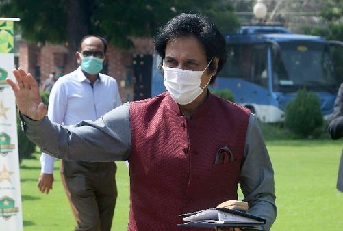 ‘পিএসএল-কে বাদ দিয়ে কে আইপিএল খেলতে যায় দেখব’, মিলিয়ন ডলার লিগকে চ্যালেঞ্জ জানাতে ঘুটি সাজাচ্ছে পিসিবি