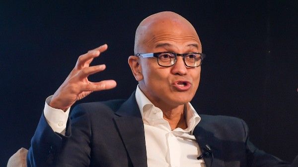 জৈনের মৃত্যুর পর আবেগঘন সত্য নাদেলা, ছেলে–বাবার কঠিন সফরের কথা তুলে ধরলেন ব্লগে