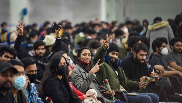 বিদেশে ডাক্তারি পড়তে যাওয়া ছাত্রছাত্রীদের সংখ্যা শেষ ৫ বছরে দ্বিগুণ হয়েছে