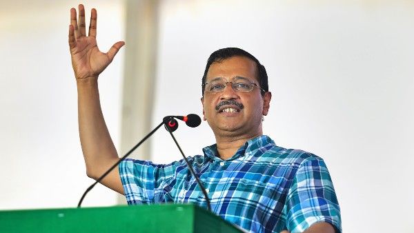 ১৯৯০ এর পুনরাবৃত্তি হচ্ছে, বিজেপি কাশ্মীরে শাসন পরিচালনা করতে ব্যর্থ, দাবি কেজরিওয়ালের