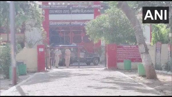 লখিমপুর খেরি মামলায় সুপ্রিম কোর্টে জামিন খারিজ! জেলে আত্মসমর্পণ কেন্দ্রীয় মন্ত্রীর ছেলে আশিস মিশ্রের