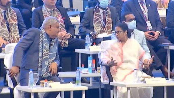 মমতা বন্দ্যোপাধ্যায়ের নেতৃত্বে এগিয়ে বাংলা, বিশ্ববঙ্গ বাণিজ্য সম্মেলনে বললেন খোদ রাজ্যপাল