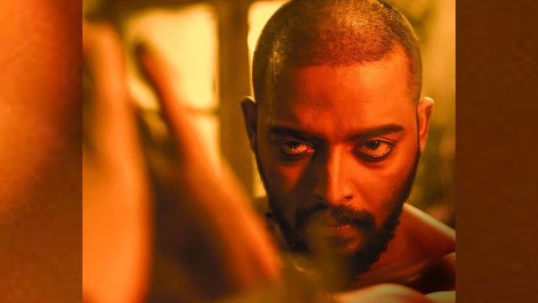 'বহ্নি' রূপে আগুন ধরালেন মিথিলা, প্রথম লুকেই হিট 'মন্টু পাইলট-২' 