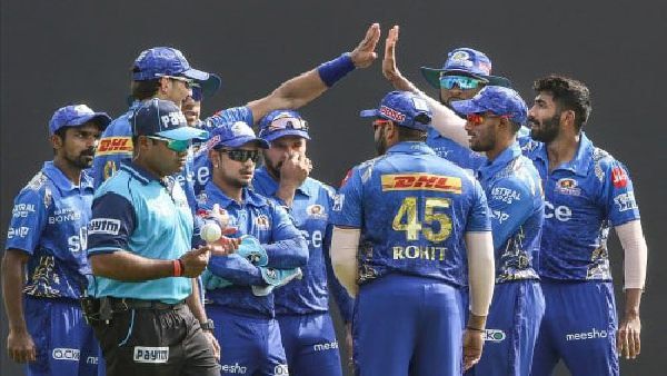 IPL 2022: শ্রেয়সের কেকেআর চ্যালেঞ্জ সামলাতে রোহিতের মুম্বইয়ে কি সূর্যকুমার? একাদশে পরিবর্তনের সম্ভাবনা