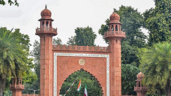 ধর্ষণের ঘটনা বোঝাতে গিয়ে হিন্দু দেব দেবীর বিবরণ, বিতর্কে অধ্যাপক