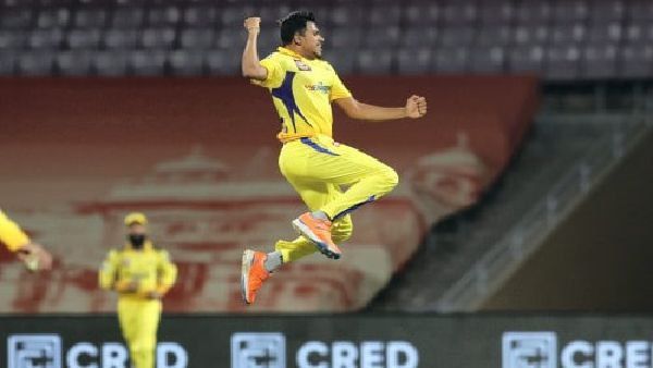 IPL 2022: থিকশানার ঘূর্ণির রহস্যভেদে ব্যর্থ আরসিবি, চলতি আইপিএলে প্রথম জয় জাদেজার চেন্নাই সুপার কিংসের