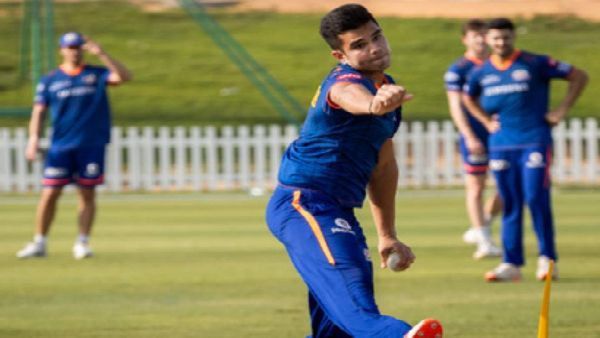 IPL 2022: মুম্বই ইন্ডিয়ান্সে অর্জুনের লক্ষ্যভেদে শোরগোল! ইয়র্কারে ছিটকে দিলেন ঈশানের উইকেট, আজ্জু চান অভিষেক