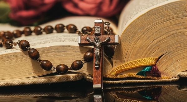 এ বছর গুড ফ্রাইডে কবে জেনে নিন?‌ এই দিনের তাৎপর্য ও গুরুত্ব কি জানুন