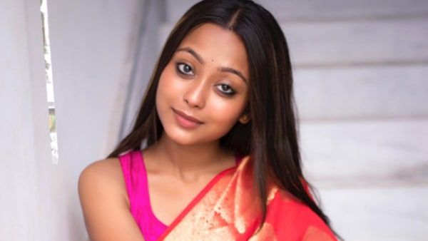 আরও এক অভিনেত্রীর ঝুলন্ত দেহ উদ্ধার! পল্লবীর মৃত্যুই মানতে পারেননি বিদিশা?