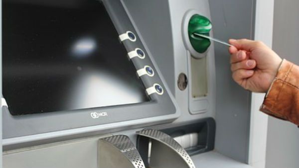 ATM পিন কেন কেবল ৪ সংখ্যার? কারণ শুনলে চমকে যাবেন