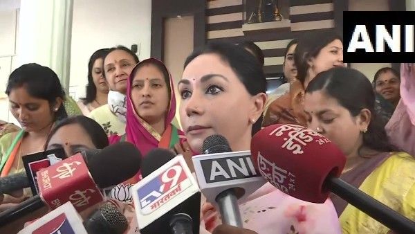 তাজমহলের জমি জয়পুরের রাজপরিবারের, দাবি বিজেপি সাংসদ দিয়া কুমারীর