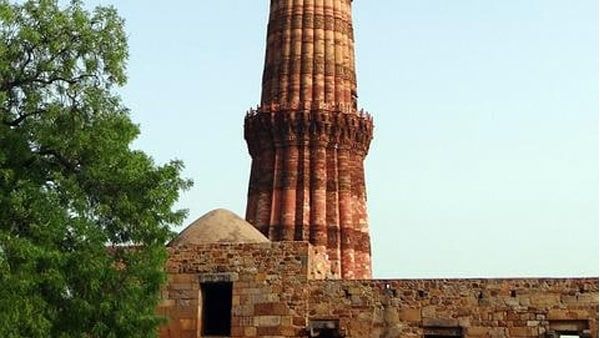 কুতুব মিনার মামলায় হিন্দুদের আবেদনের শুনানিতে কী বলল সাকেত আদালত?