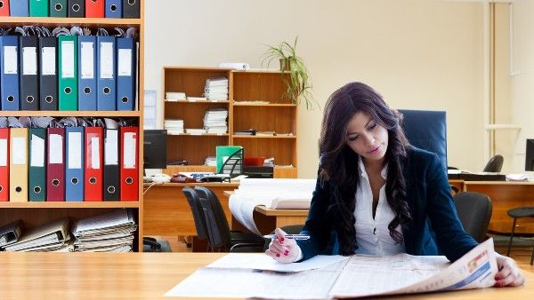 বাড়ি থেকে রাজনীতি, সর্বক্ষেত্রে মহিলাদের অধিকার সীমিত, বলছে নতুন সমীক্ষা