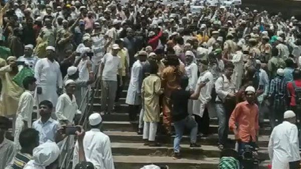 বিজেপি নেত্রীর গ্রেফতারের দাবিতে বিক্ষোভ, কড়া নিরাপত্তা দিল্লিতে