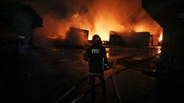 মধ্যপ্রদেশে হাসপাতালে বিধ্বংসী আগুনে ঝলসে মৃত্যু ১০ জনের, আহত বহু