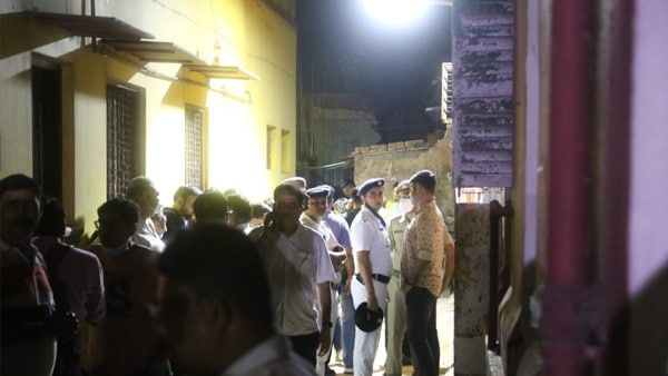 শুধুই লুঠ নয়, প্রতিহিংসাও কাজ করেছে! খোঁজ মিলল অশোক শাহের মোবাইল ফোনের