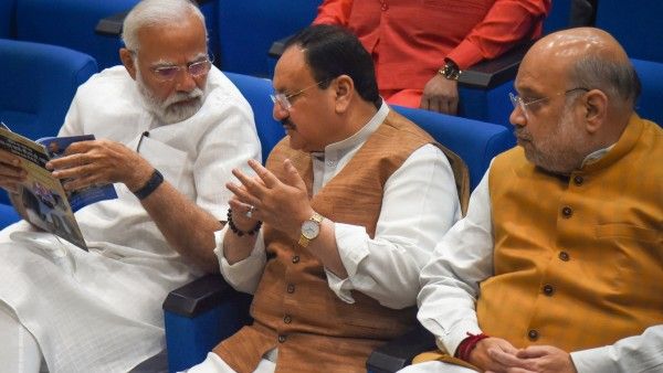 বাজেটের আগেই কেন্দ্রীয় মন্ত্রিসভায় বড়সড় রদবদলের সম্ভাবনা! বাংলার জন্যে থাকবে বড় চমক?