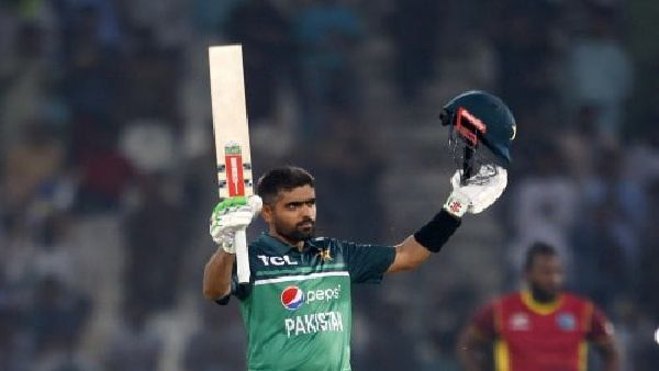 বাবর আজমের মুকুটে নয়া পালক, মিয়াঁদাদ-ইনজামামদের পিছনে ফেলে তৈরি করলেন নতুন রেকর্ড