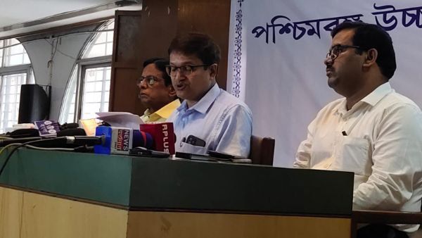 উচ্চ মাধ্যমিকে প্রথম দিনহাটার অদিশা, ছাত্রদের মধ্যে প্রথম পশ্চিম মেদিনীপুরের সায়নদীপ, প্রথম দশে ২৭২!