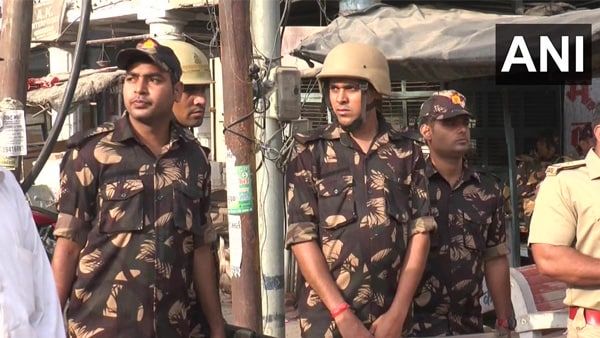 কানপুরের ঘটনা'য় একাধিক ধারায় তিনটি FIR, ধৃত ৩৬! কড়া হওয়ার নির্দেশ যোগীর