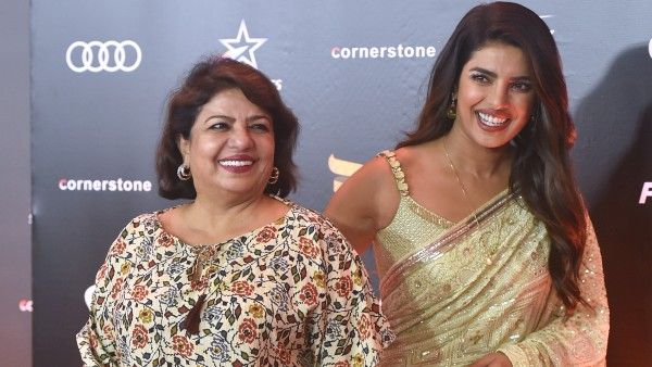 তিন প্রজন্ম একই ফ্রেমে, মালতির ছবি পোস্ট করতেই উচ্ছ্বসিত প্রিয়াঙ্কা চোপড়ার ভক্তরা