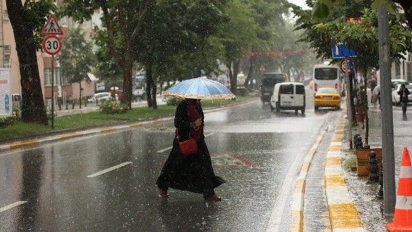 তীব্র গরমের শেষে মুক্তির স্বাদ উত্তর-পশ্চিমে , বৃষ্টিতে লাফিয়ে নামল পারদ