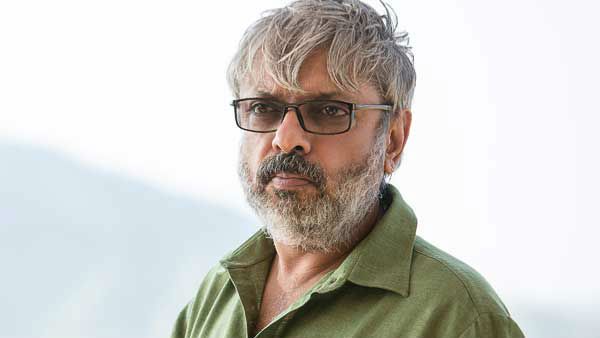 এই প্রথম ওটিটি-তে মেগা বাজেটের ওয়েব সিরিজ তৈরি করছেন সঞ্জয় লীলা বনশালী