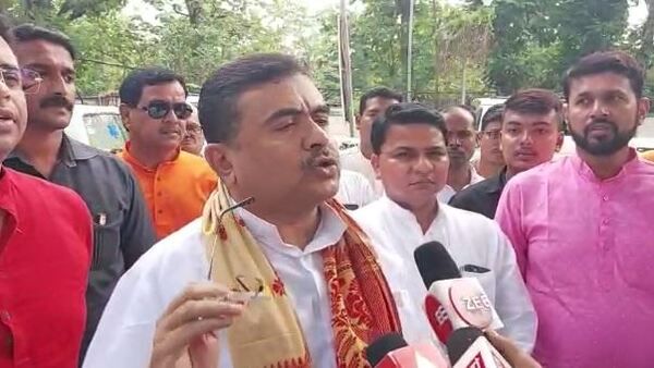 সত্যকে লুকোতে চাইছেন, বাঘের পিঠে ওঠা মমতা! রবিবার হাওড়া গ্রামীণে বিজেপির অফিসে যাওয়ার চ্যালেঞ্জ শুভেন্দুর