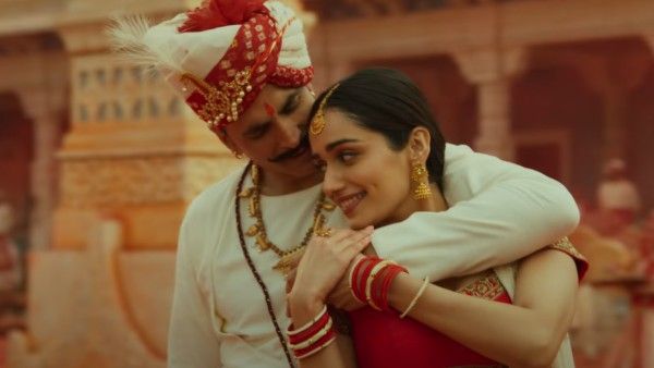 বহু প্রতীক্ষিত সম্রাট পৃথ্বীরাজ কি প্রত্যাশা পূরণ করতে পারল, দ্বিতীয় দিনে কি বলছে বক্স অফিস?