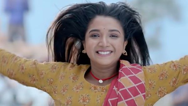 টিআরপিতে পয়লা নম্বরের পঅর এবার প্রোমোতেও বড় চমক আলতা ফড়িং-এর 
