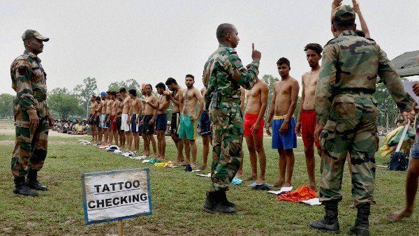 অগ্নিপথ প্রকল্পের সমর্থনে নিবন্ধ প্রভাবশালী কংগ্রেস সাংসদের! উসকে দিলেন দলবদলের জল্পনা