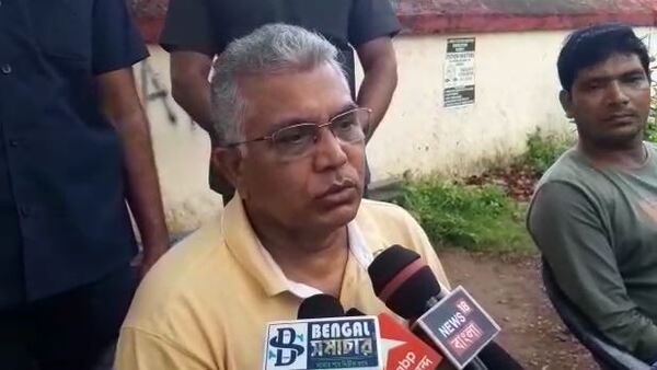 দিলীপের সার্টিফিকেটে 'আনফিট' কেন্দ্রীয় মন্ত্রী ও কেন্দ্রীয়দল! তীব্র কটাক্ষ তৃণমূলের