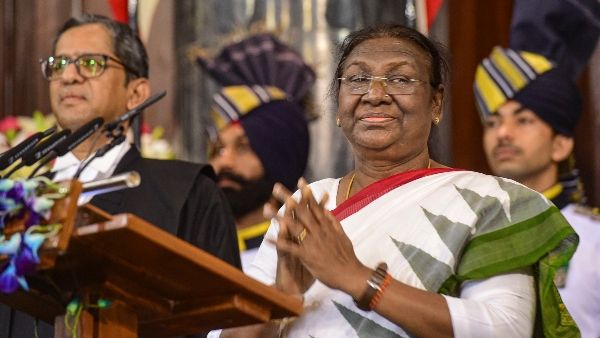 রাইসিনা হিলে পা রাখলেন প্রথম আদিবাসী নেত্রী, রাষ্ট্রপতি পদে শপথ দ্রৌপদী মুর্মুর