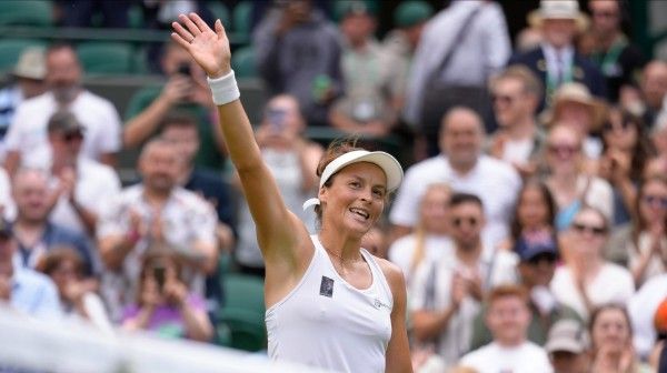 Wimbledon: অভিজ্ঞতার কাছে পরাজিত তারুণ্য, অগ্রজ মারিয়া তাতজানার বিরুদ্ধে লড়েও হার অনুজ জুলে নিমিয়েরের