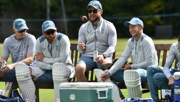বেন স্টোকসের অবসর প্রসঙ্গে মুখ খুললেন ম্যাকালাম, ইংল্যান্ডের টেস্ট দলের কোচ দিলেন অদ্ভুত প্রতিক্রিয়া