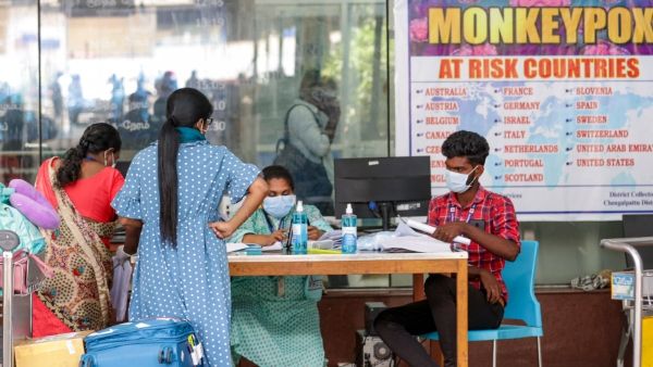 বেঙ্গালুরুতে ইথিওপিয়ার নাগরিকের শরীরে মাঙ্কি পক্সের সন্ধান, রাজ্য জুড়ে জারি একাধিক নির্দেশিকা