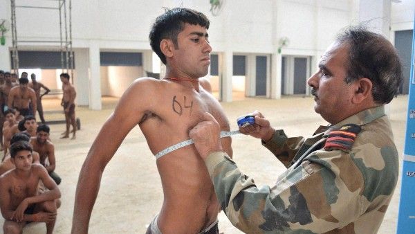 Agniveer Bharti 2022: অগ্নিবীর হতে তৈরি হয়ে যান? নিয়োগ নিয়ে বড় ঘোষণা