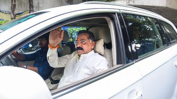 মারাঠা ভূমে নতুন খেলা! অধ্যক্ষ পদে বিধানসভায় বিজেপি'র পালটা প্রার্থী দিল MVA