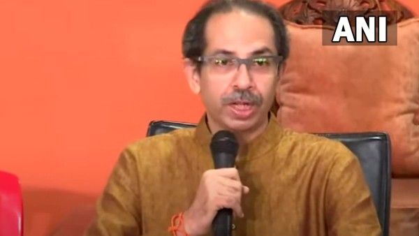 মুম্বইয়ের সঙ্গে বিশ্বাসঘাতকতা নয়, শিবসেনার মুখ্যমন্ত্রী উনি নন! কড়া বার্তা ঠাকরে'র