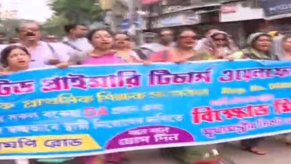 DA Demand: মমতার সরকারের কাছে ডিএ-র দাবি সরকারি কর্মীদের! একসঙ্গে রাস্তায় ২৯ টি সংগঠন