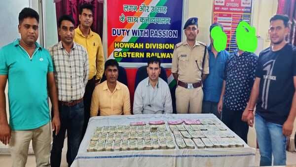 এবার হাওড়া স্টেশন থেকে নগদে উদ্ধার ৩৮ লক্ষ! ২ জনকে আটক করে জিজ্ঞাসাবাদ