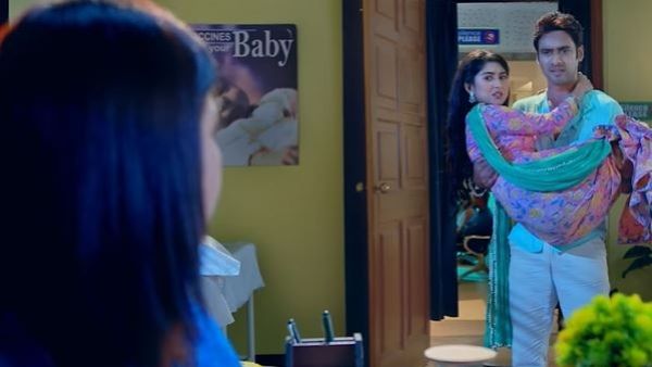 রাস্তায় কেন এভাবে ছুটছেন নবাব-নন্দিনী, দেখুন প্রোমো 