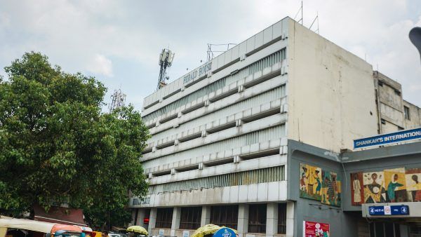 সোনিয়া-রাহুলের জবাব তুষ্ট নয় ইডি, ন্যাশনাল হেরাল্ড মামলায় এবার কলকাতা যোগ, হাওলা লিঙ্কের খোঁজে ইডি