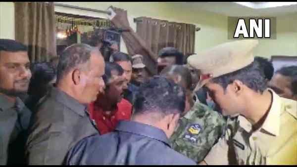 ফের মহম্মদকে নিয়ে বিতর্কিত মন্তব্য, হায়দরাবাদে গ্রেফতার বিজেপি বিধায়ক