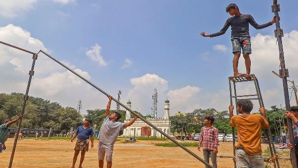 হাইকোর্টের ‌অনুমতির পর প্রস্তুতি শুরু ইদগাহ ময়দানে, তিনদিন ধরে চলবে গণেশ উৎসব